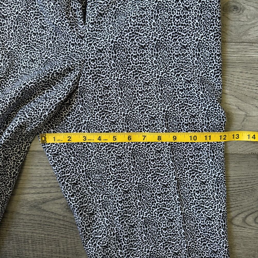 Rafaella Curvy Cheetah‎ Print Capri Pants - Size 12 - Picture 8 of 10